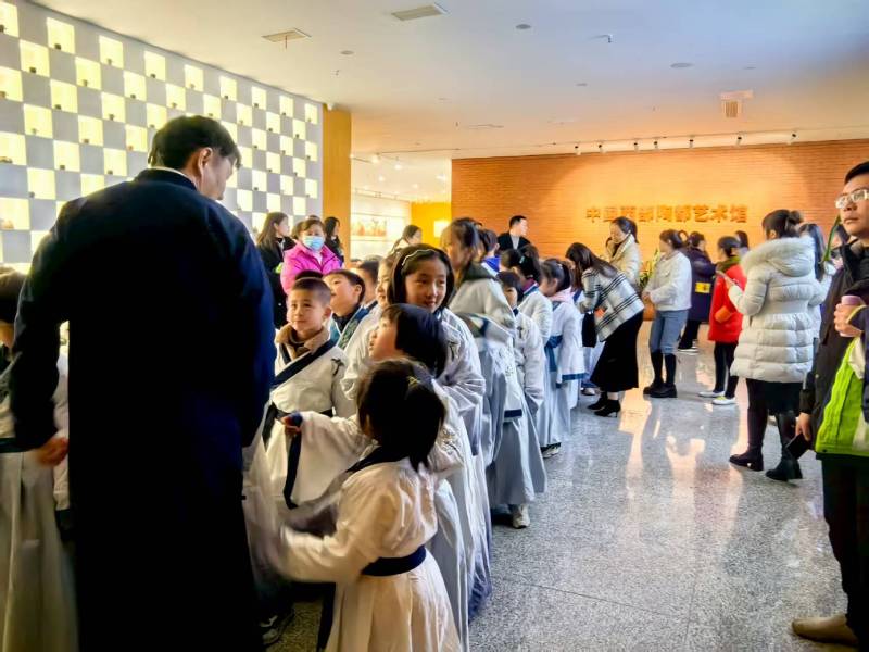 文化赋能：个旧市魔创文旅挖掘城市文化资源的实践探索